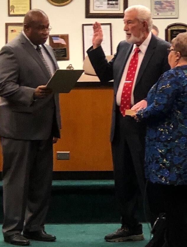 Stephen Benowitz voted Bordentown Township mayor for third consecutive year