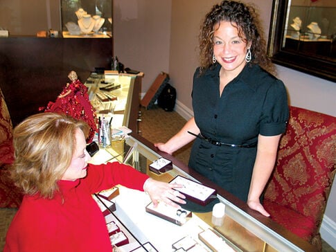 Jeweler brings treasures to Route 130