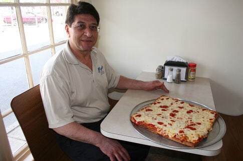 Longtime pizzeria owner builds loyal local following