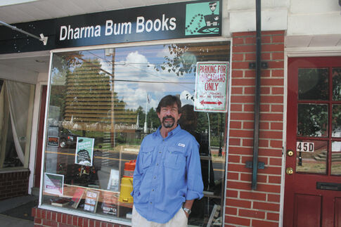 Lawyer hopes to create intellectual haven at new book store