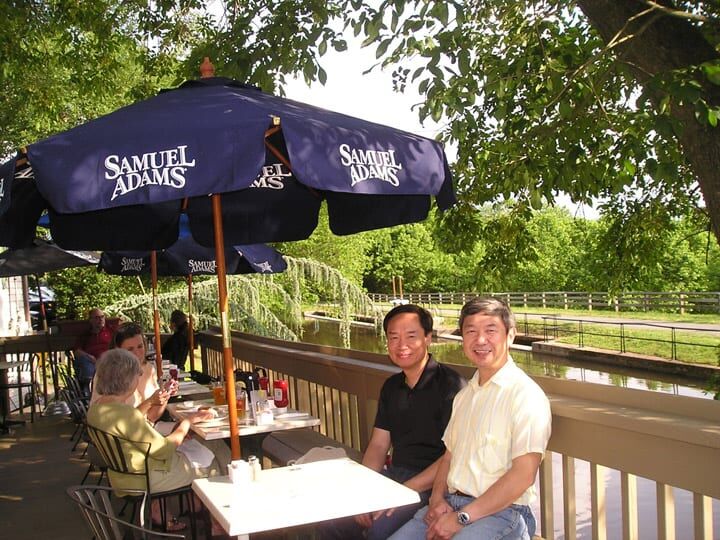 New Patriots Crossing revives riverside dining in Titusville