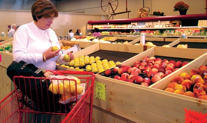 New farmers market opens in Ewing