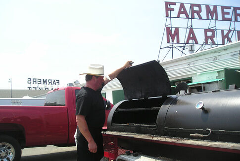 Hambone Opera serves up smokey BBQ at Trenton Farmers Market