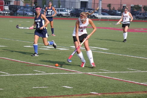 Robbinsville student picks up field hockey quick