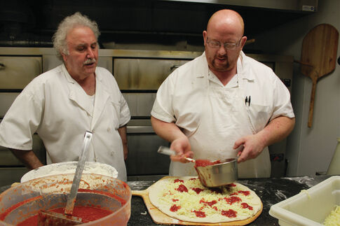 Papa’s Tomato Pies moves to Robbinsville