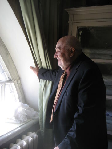 Writer carries on legacy of lesser known TV inventor