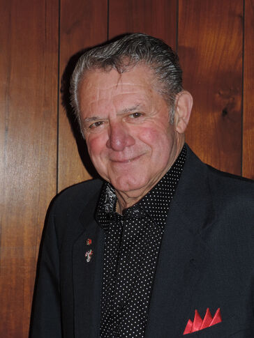 Italian-American Association hosts Men’s Night