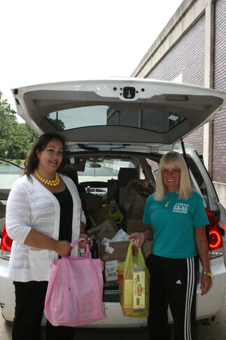 PEAC Health and Fitness to hold food drive for Catholic Charities