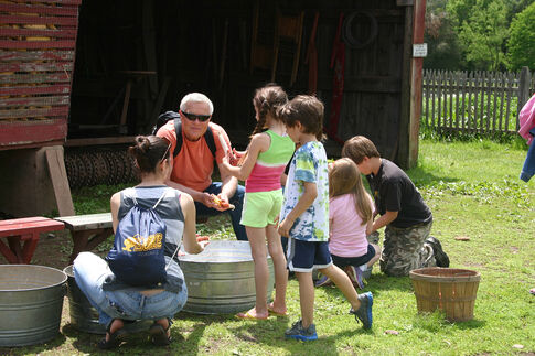 Annual Corn Harvest planned at Howell Living History Farm