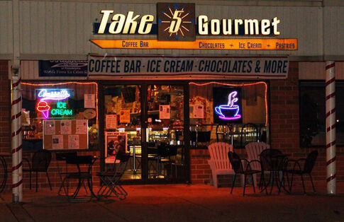 Take 5 Gourmet Café launches free comedy show series