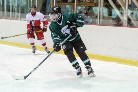 Nixon a beacon on the ice for Steinert hockey