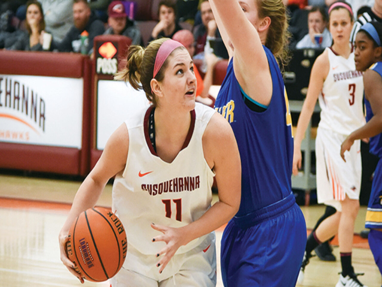 Everything clicks for West alumna Adams in late-season tear