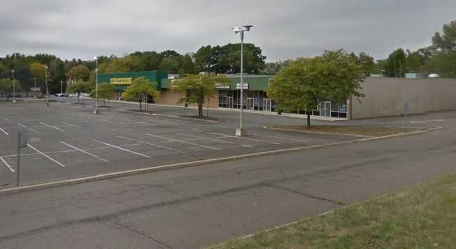 Snap Box self-storage facility opening at old Cost Cutters site in Hamilton