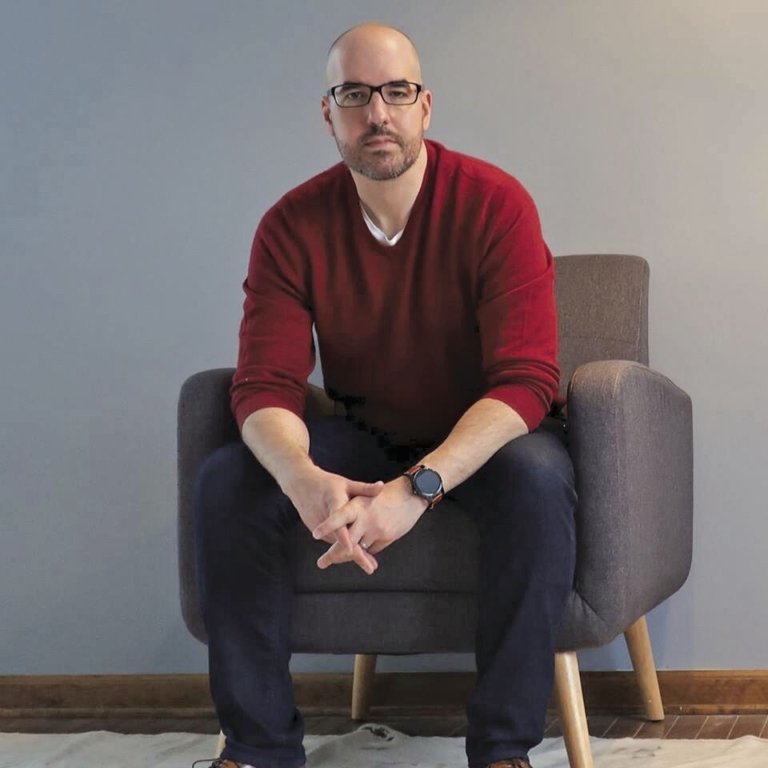 Riding in cars with killers: Riley Sager talks ‘Survive the Night’