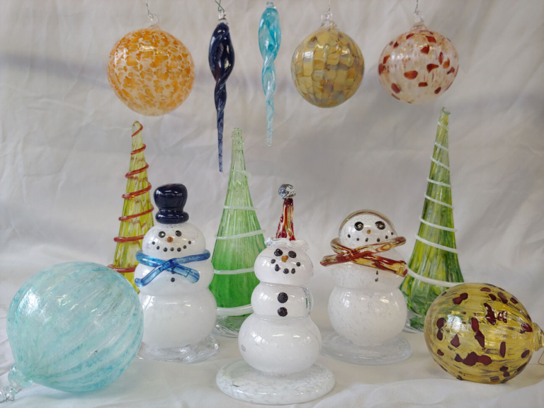 Pezz Glassworks to hold demo, holiday craft bazaar on Dec. 18