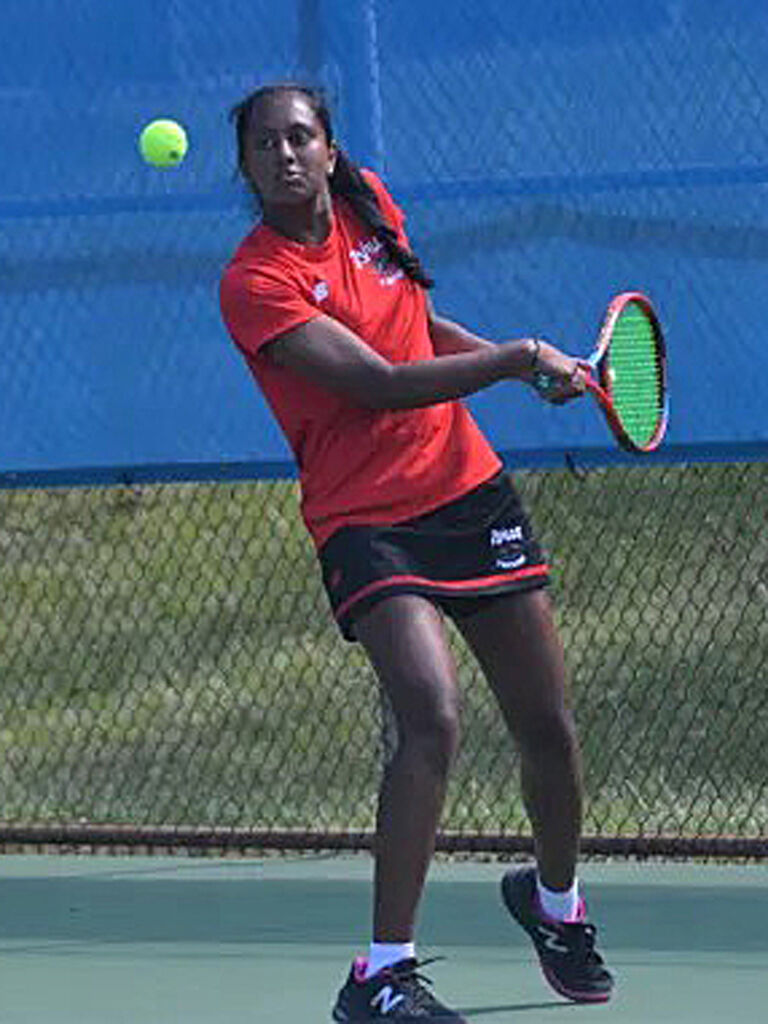 Kothagundia makes an impact on RHS girls’ tennis
