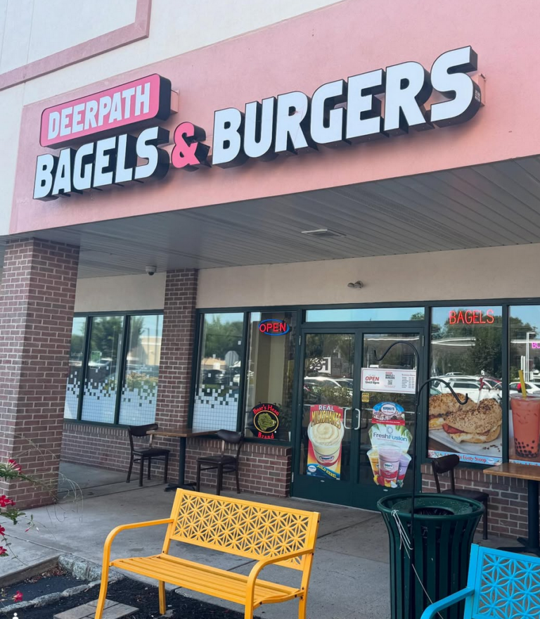 Deerpath Bagels and Burgers marks 2 years in Hamilton